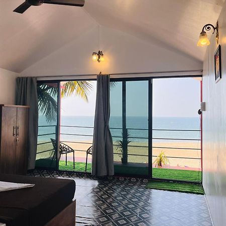 Casa Beach Hut Resort 帕罗林 外观 照片
