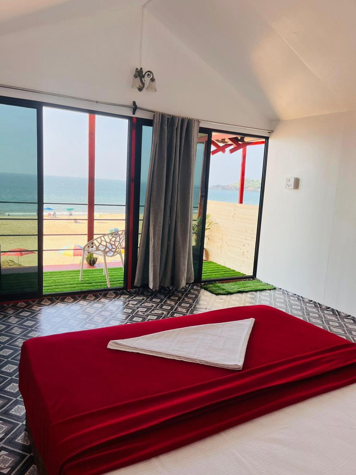 Casa Beach Hut Resort 帕罗林 外观 照片