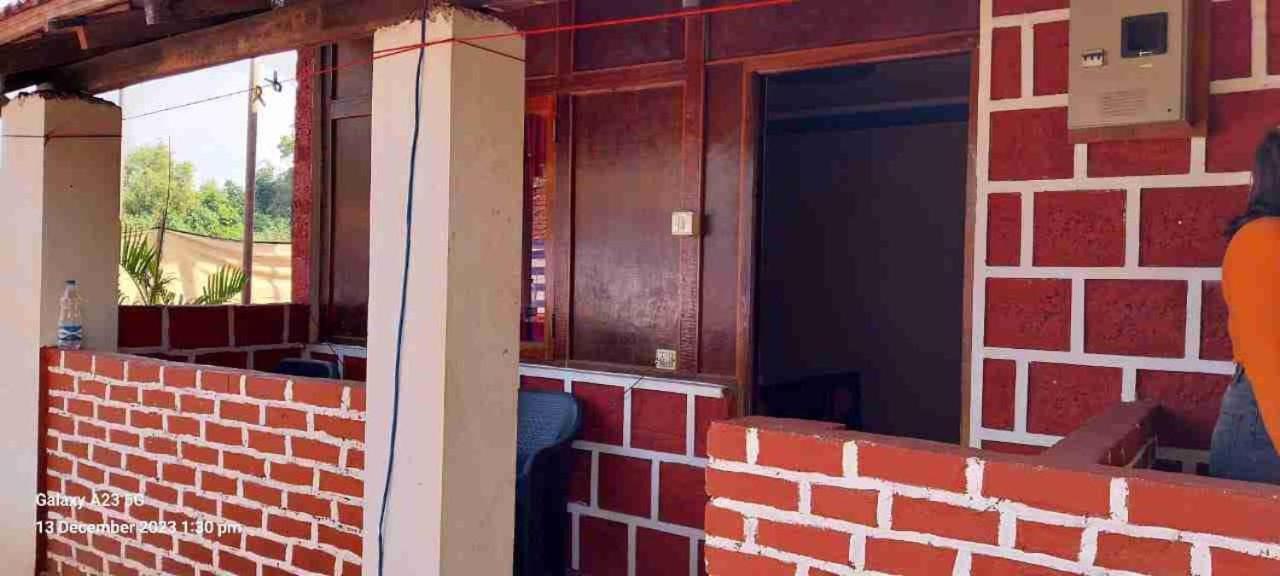 Casa Beach Hut Resort 帕罗林 外观 照片