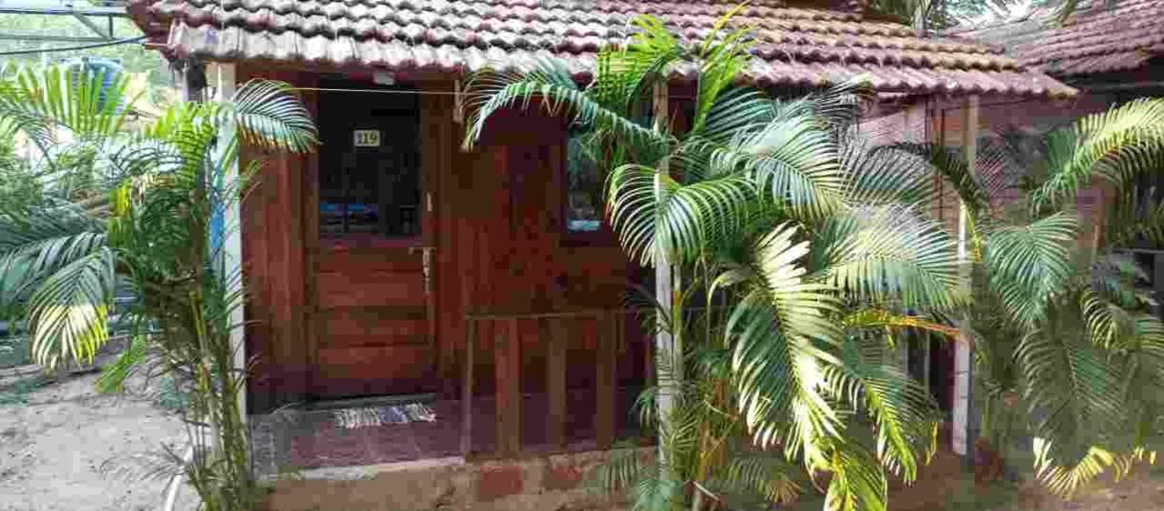 Casa Beach Hut Resort 帕罗林 外观 照片