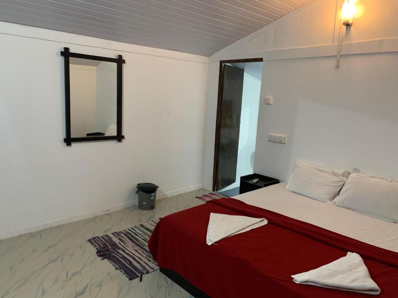 Casa Beach Hut Resort 帕罗林 外观 照片